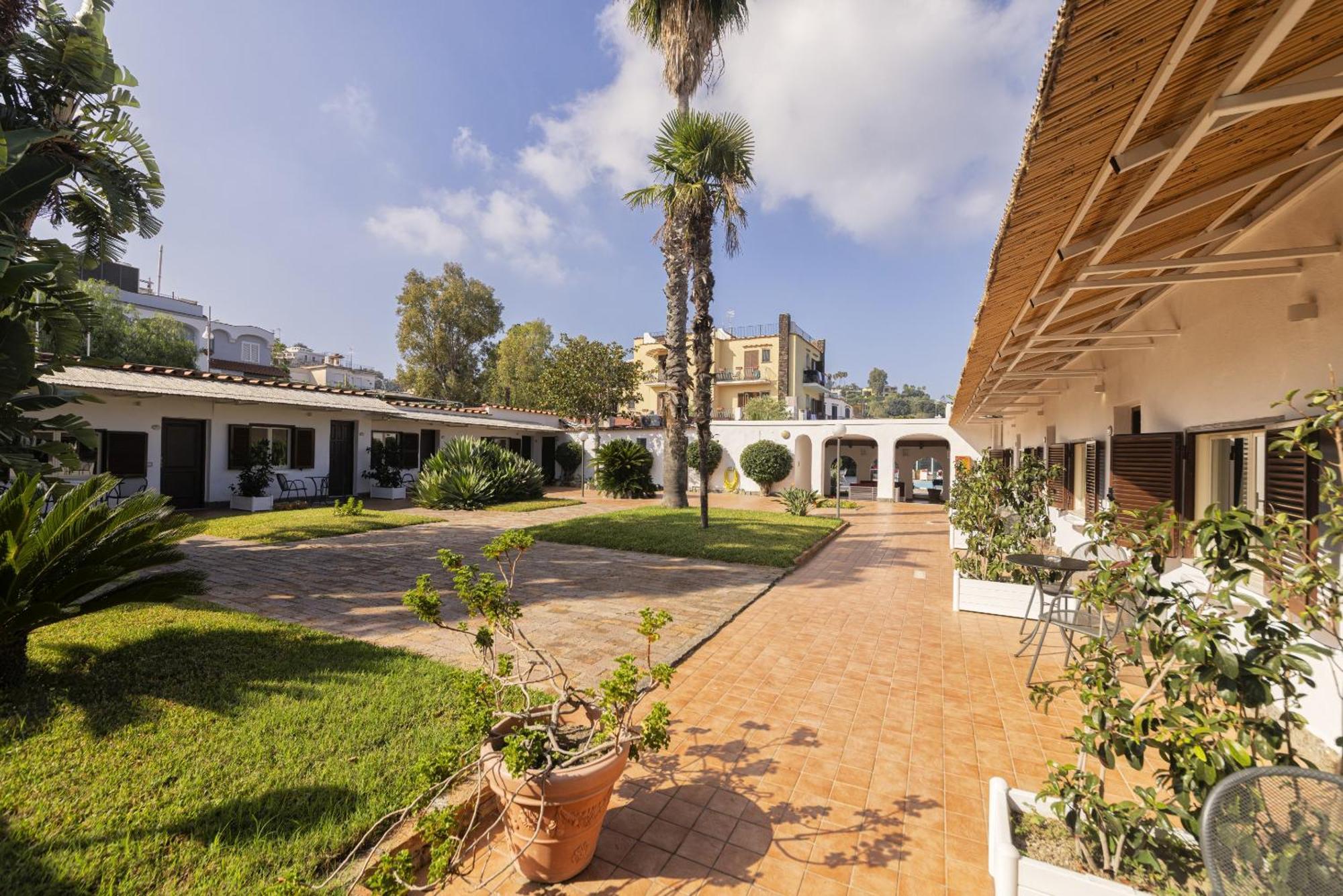 Hotel Terme Principe Lacco Ameno  Екстериор снимка